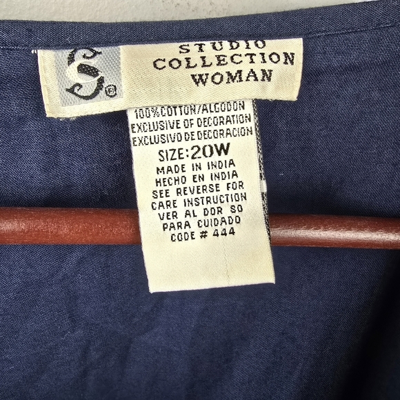 STUDIO COLLECTION Vintage Velvet Embroidered Vest Floral‎ Navy Womens Sz 20W - Picture 5 of 10